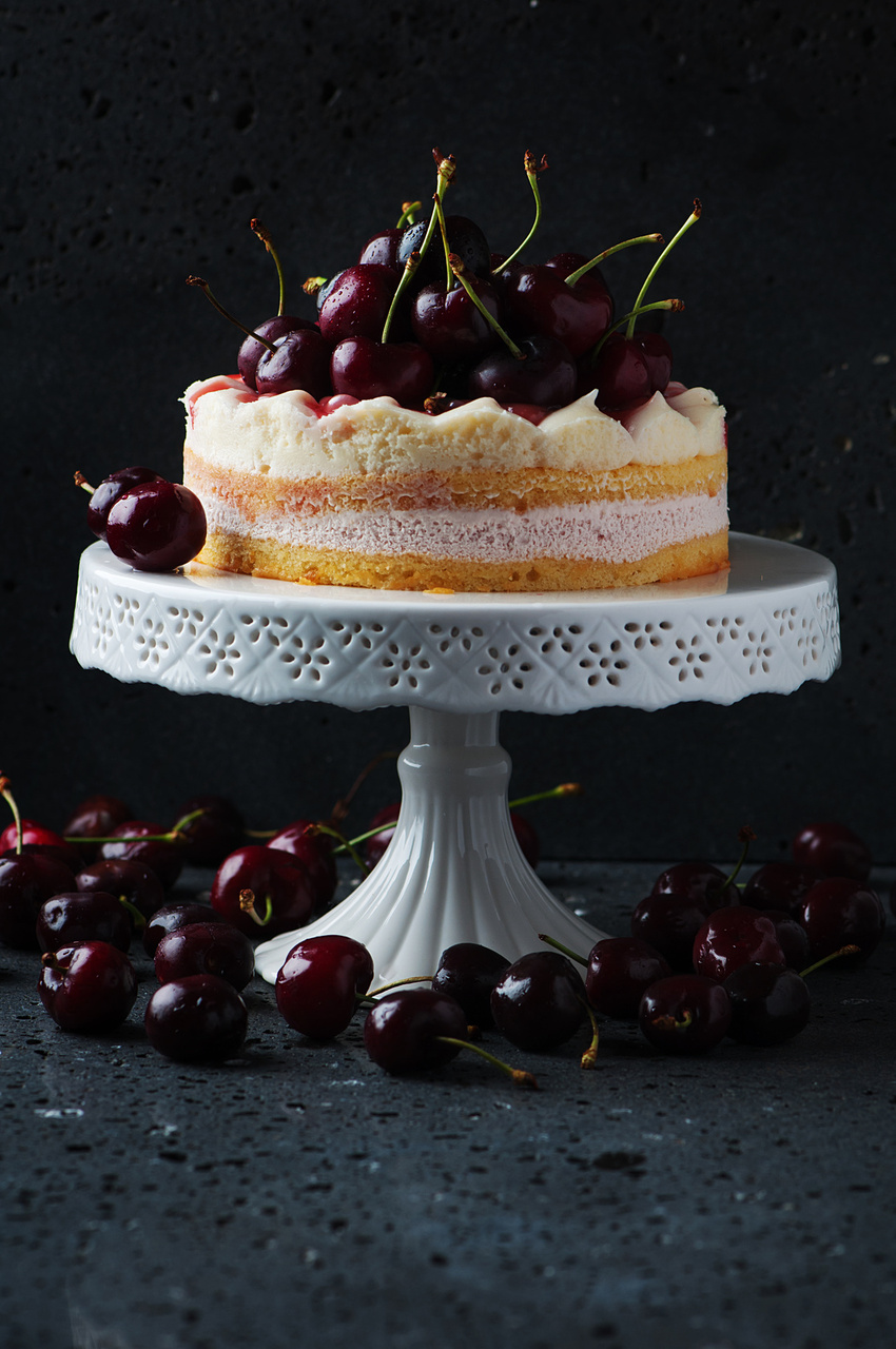 How to Plan a Hollywood Party